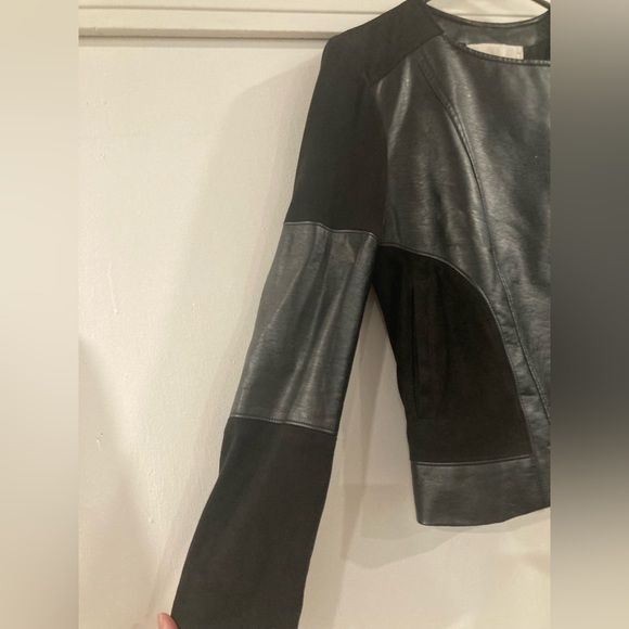 The Limited Leather & Suede Black color block jacket with pockets, dry cleaned. - Picture 9 of 12